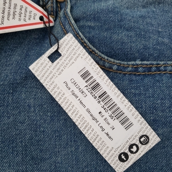 New! Boohoo Blue Plus Split Hem Straight Leg Jeans Mid Blue Size US 20. … - Picture 10 of 10